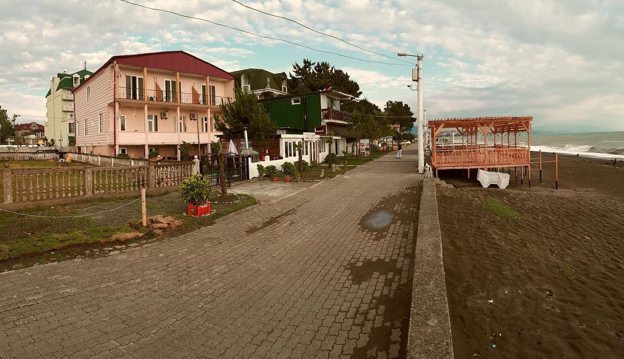 Отель Kobuleti Lalima House Экстерьер фото