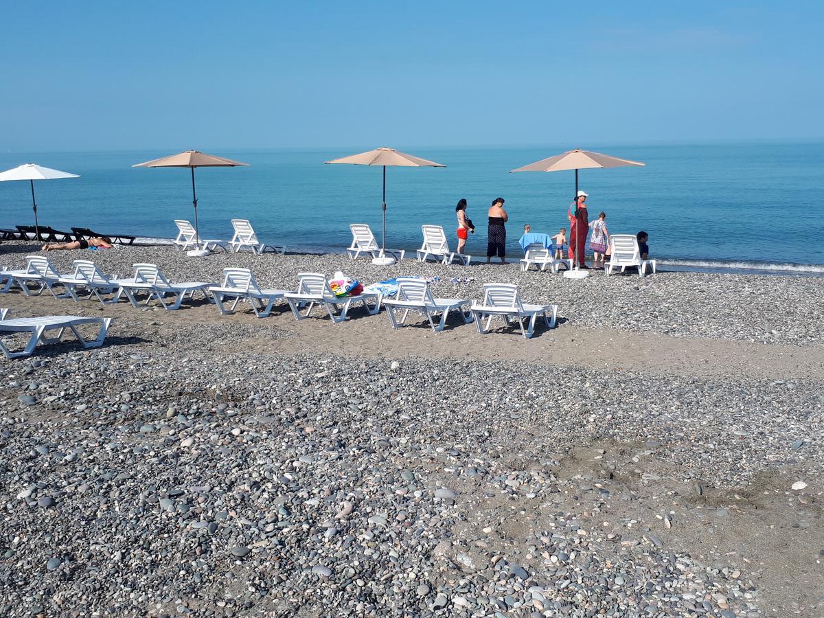 Отель Kobuleti Lalima House Экстерьер фото
