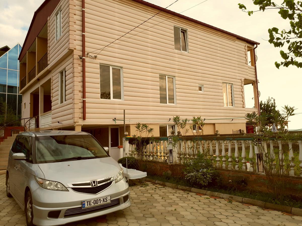 Отель Kobuleti Lalima House Экстерьер фото