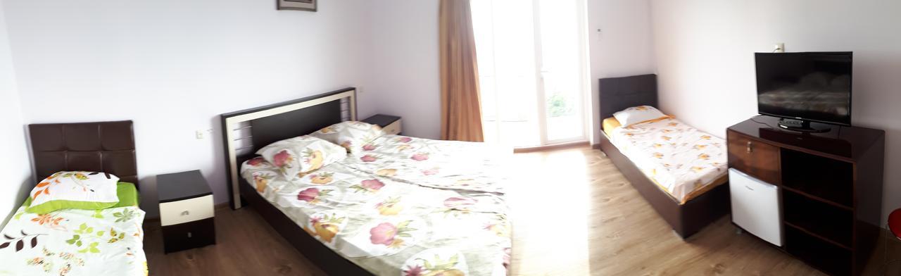 Отель Kobuleti Lalima House Экстерьер фото